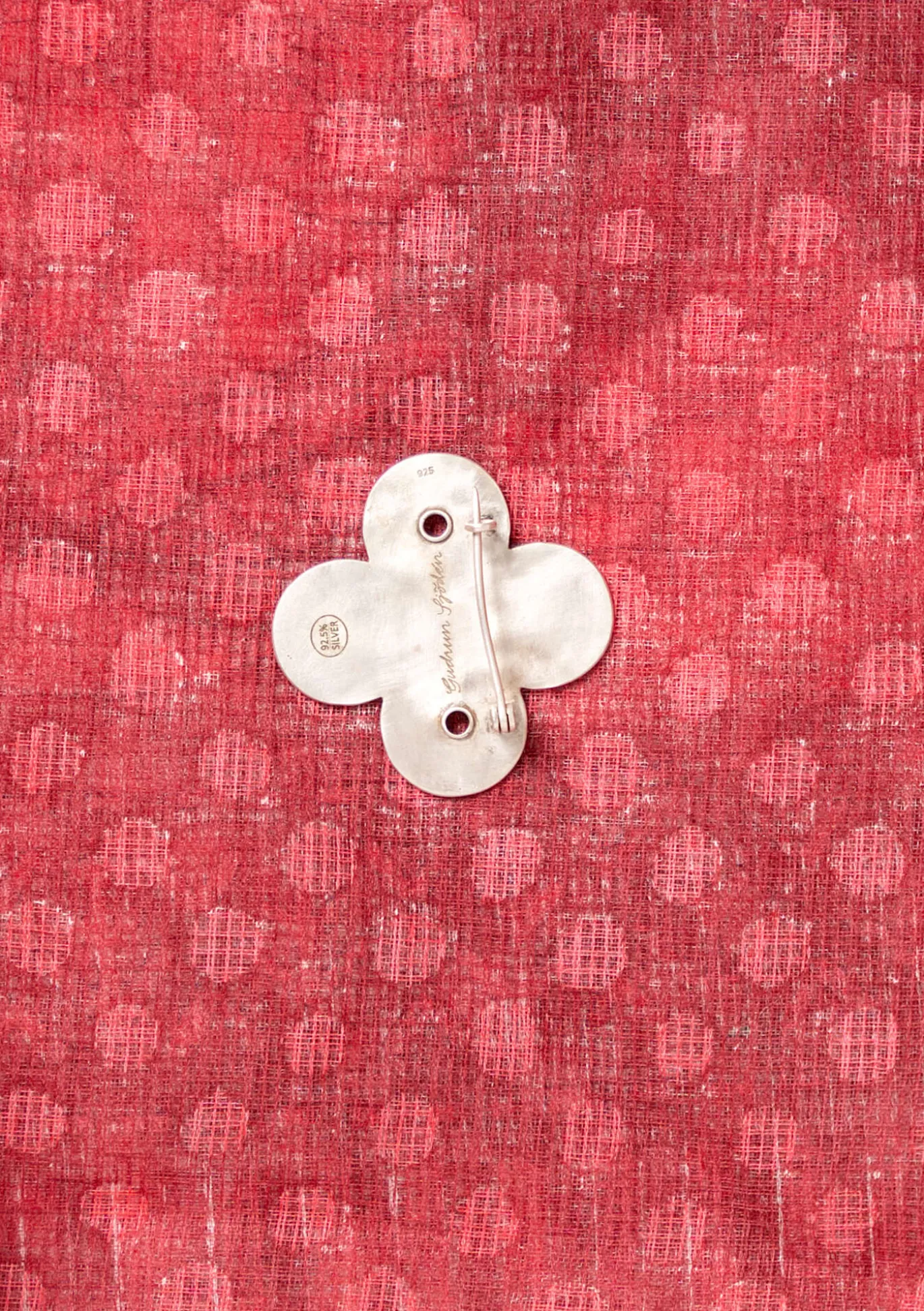 Brosch "Flower" i silver