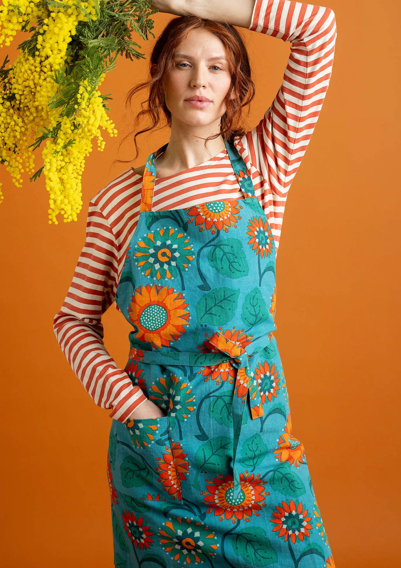 Förkläde "Sunflower" i ekologisk bomull/ lin