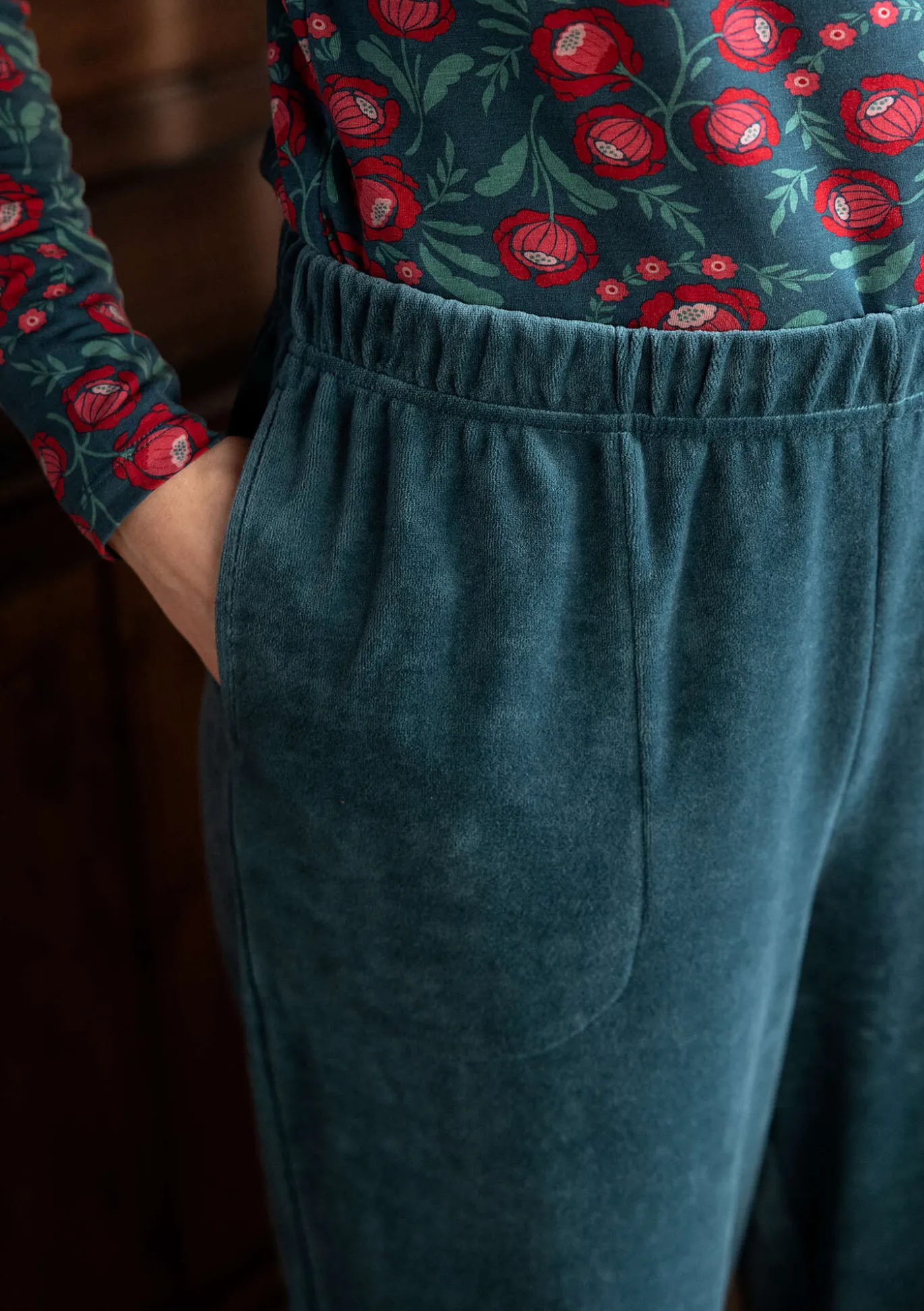 Velourbyxa "Nora" i ekologisk bomull/återvunnen polyester