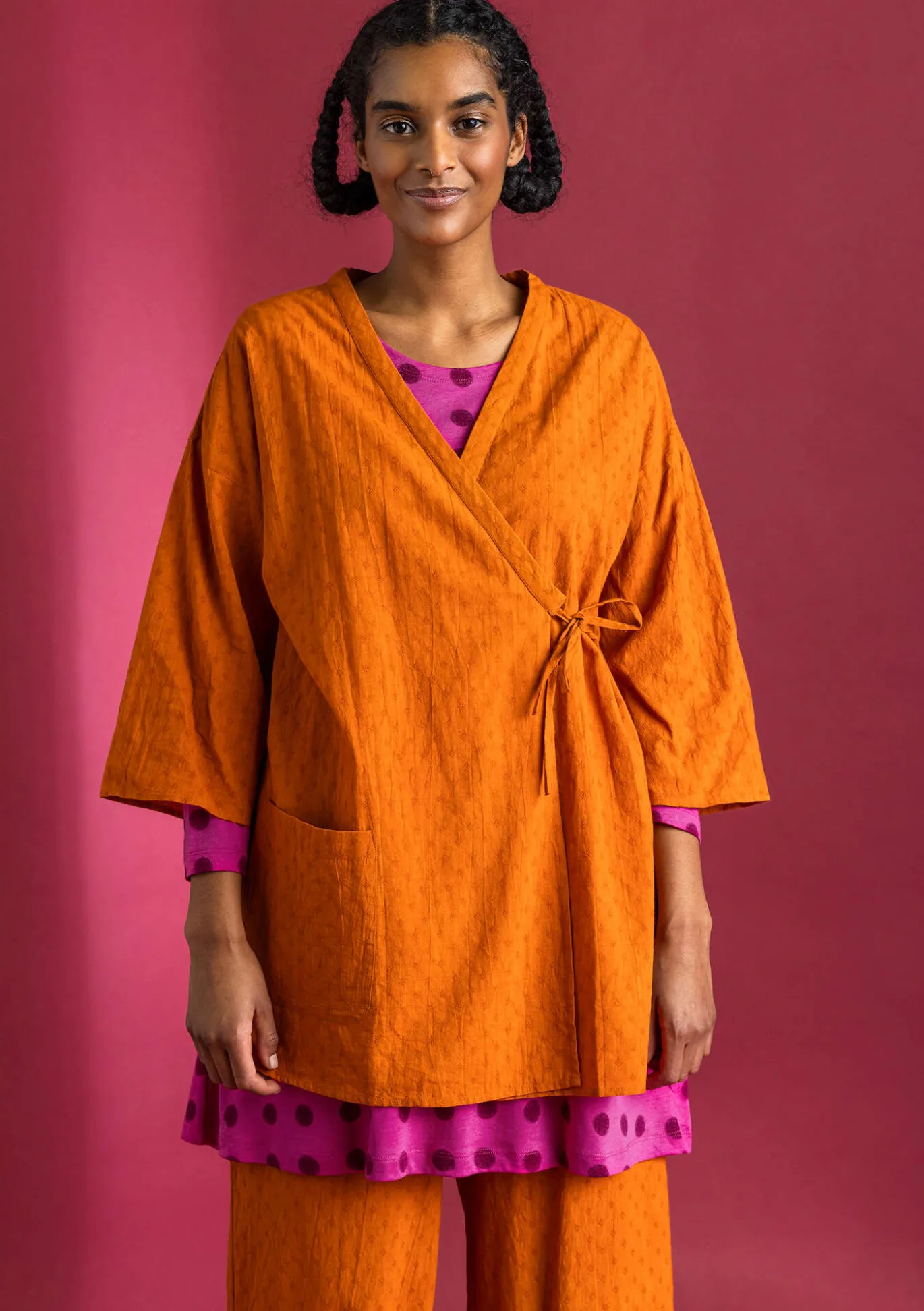 Vävd kimono i ekologisk bomullsdobby